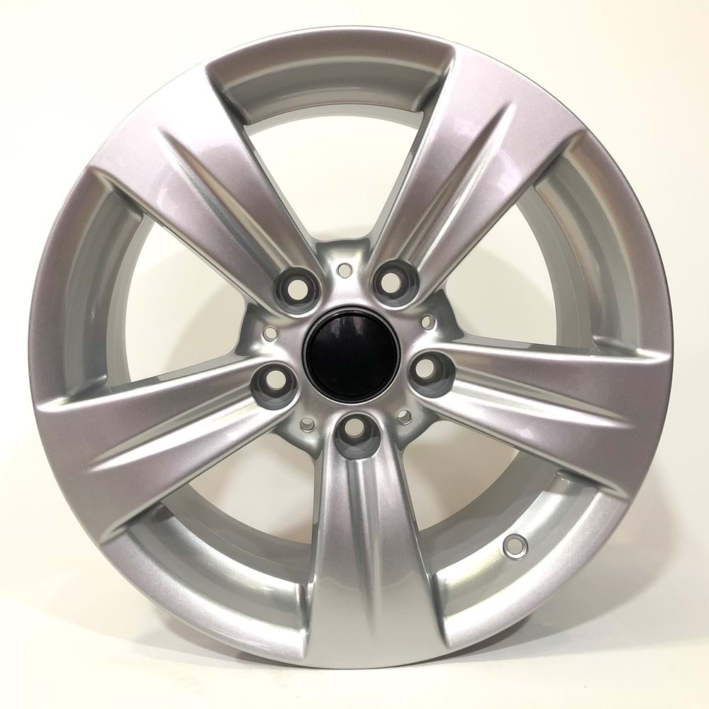 165x120 Powcan BK-495 7*16 ET35 72.56 HYP.SILVER
