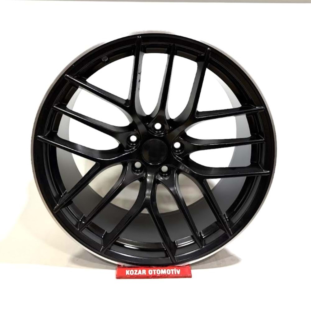 195X112 19121-1 8,5-9,5*19 ET35 73,10 MATT BLACK (BBS CCR)