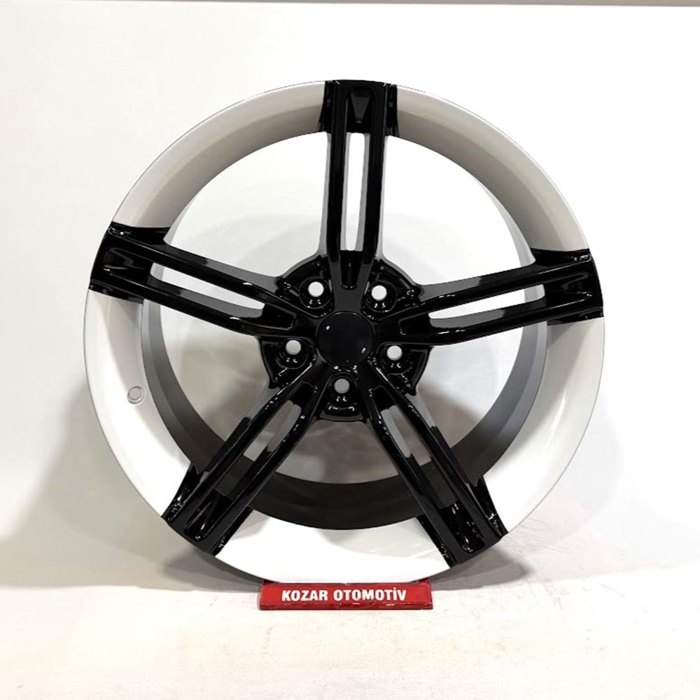 185X112 RC-1186 04 8*18 ET40 73,1 BLACK/WHİTE