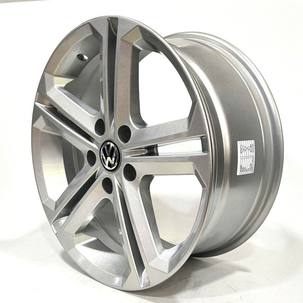 175X112 W-714-01 7,5*17 5*112 ET40 57,1 SILVER
