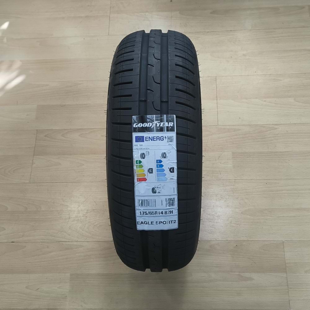 Goodyear 1756514 82H Eagle Sport 2 DOT:2025