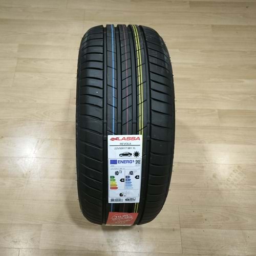 Lassa 2255017 98Y XL Revola DOT:2026