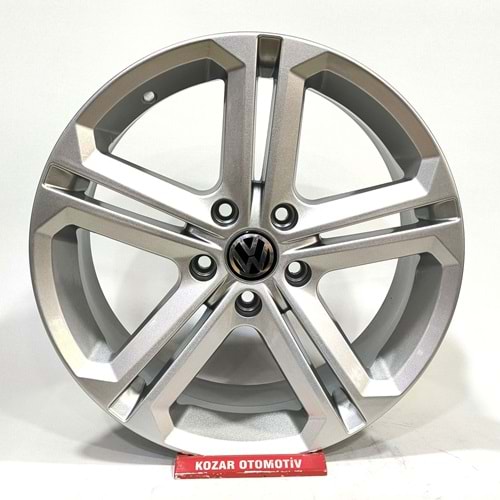 175X112 W-714-01 7,5*17 5*112 ET40 57,1 SILVER