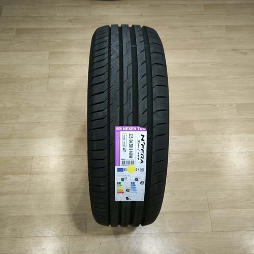 Nexen 2256018 100W N-Fera Sport SUV DOT:2025