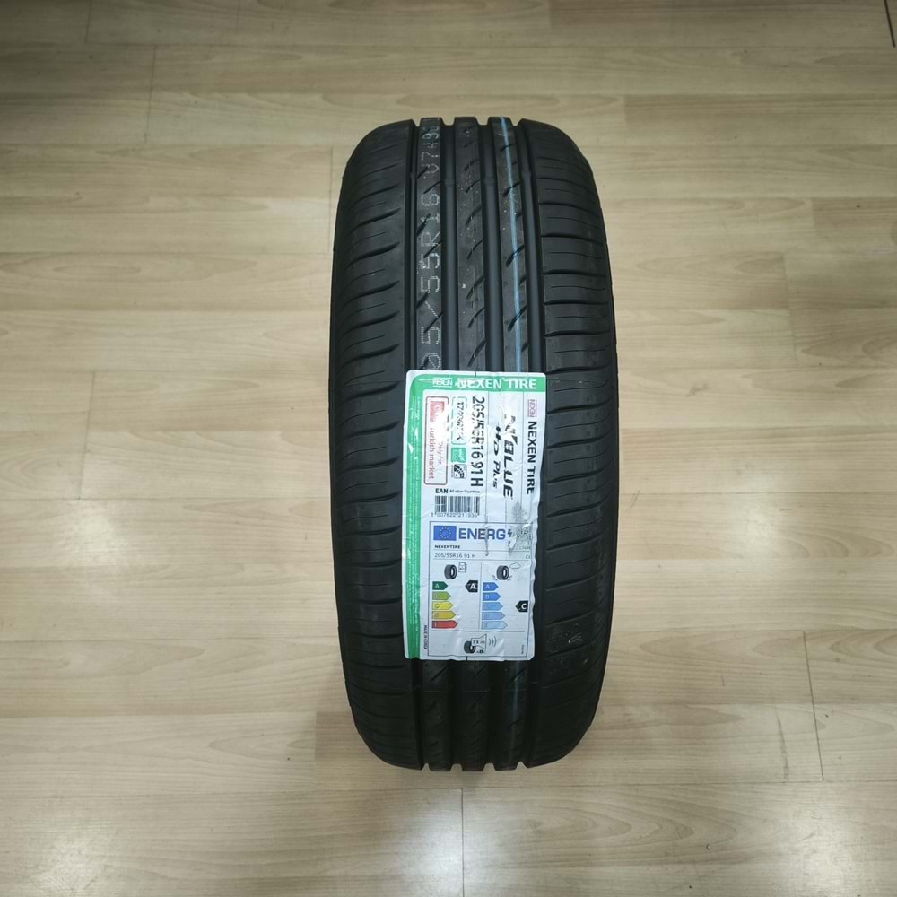 Nexen 2055516 91V N-BLUE HD PLUS DOT:2026