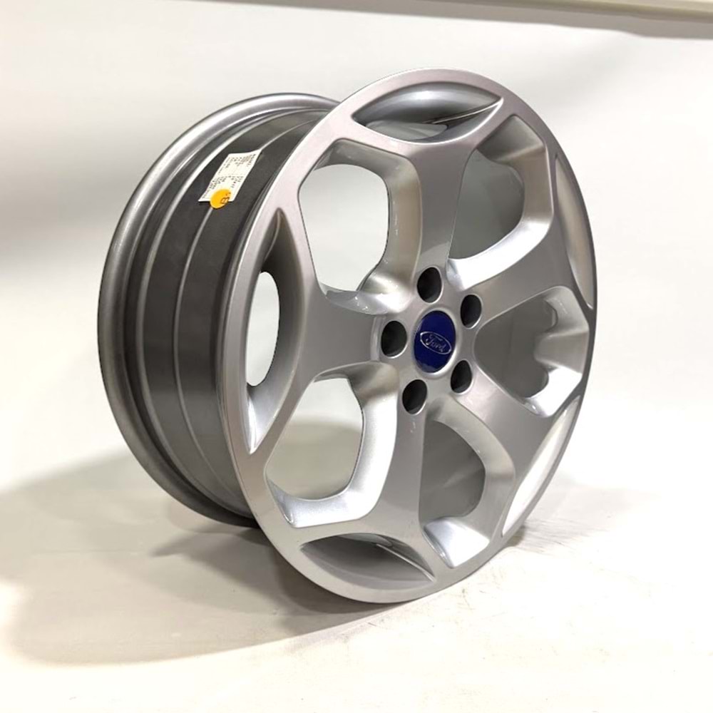175X108 RC-333 7,5*17 ET35 63,4 SILVER